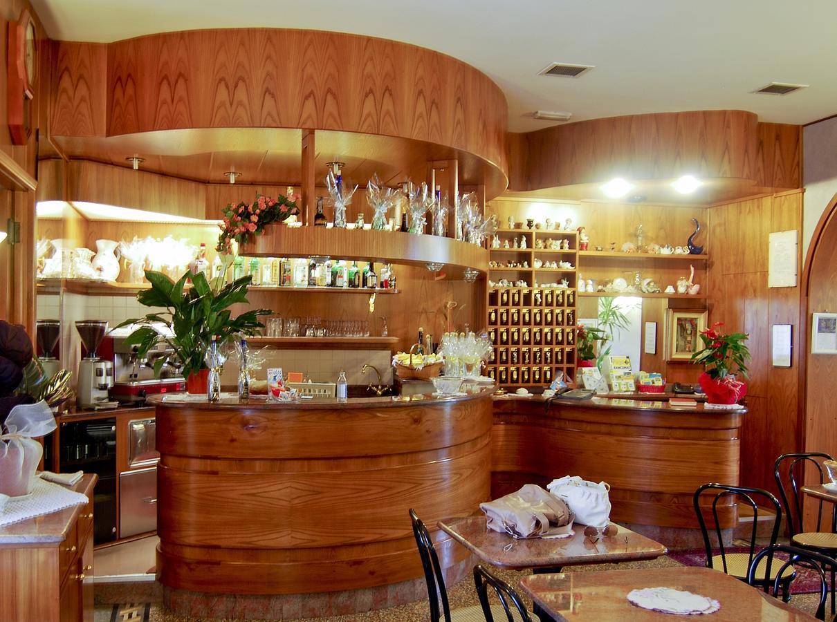 Miramonti Hotel Calizzano Ngoại thất bức ảnh